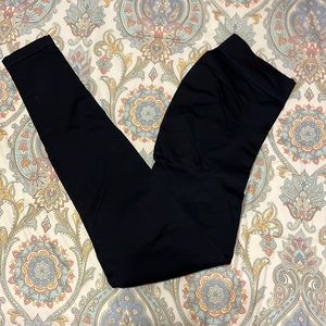 Blanqi maternity leggings; navy; size large, EUC